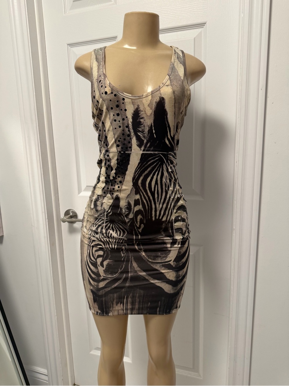 Sleeveless Zebra Print Bodycon Dress in Cream and Black